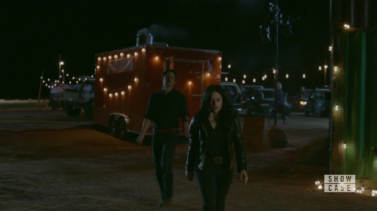 VampireDiariesWorld-dot-nl_RoswellNewMexico1x03-1710.jpg