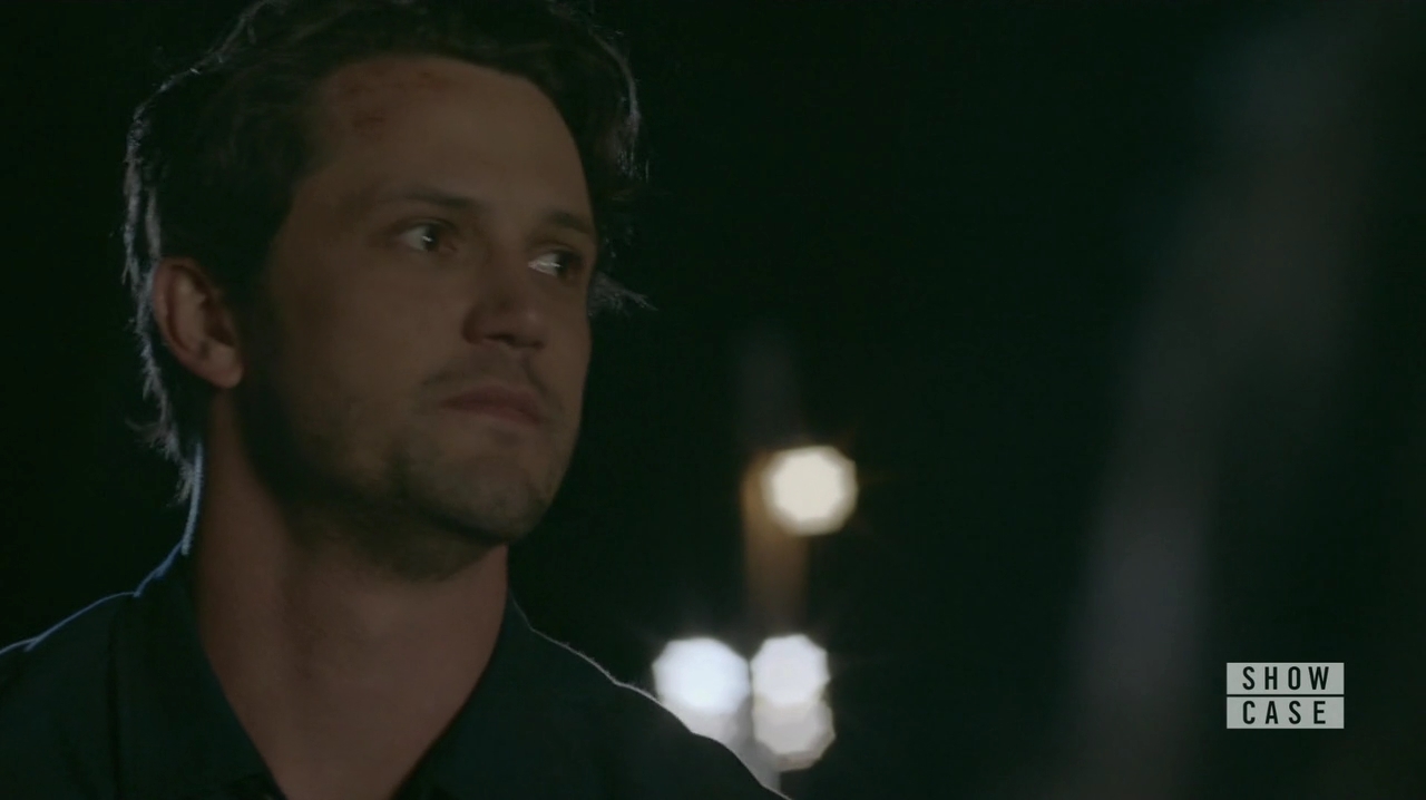 VampireDiariesWorld-dot-nl_RoswellNewMexico1x03-2038.jpg