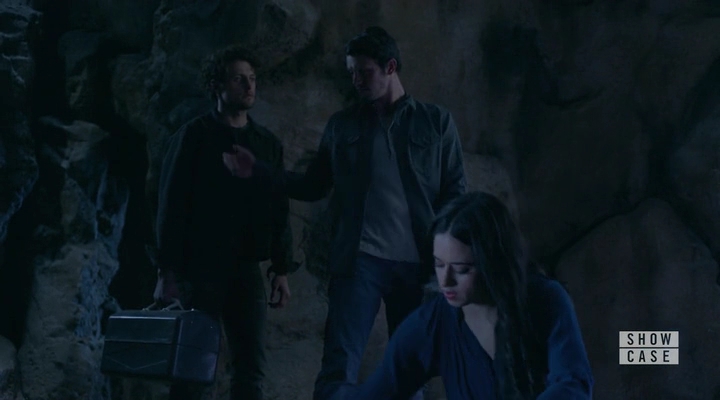 Charmed-Online-dot-nl_RoswellNewMexico1x08-4617.jpg