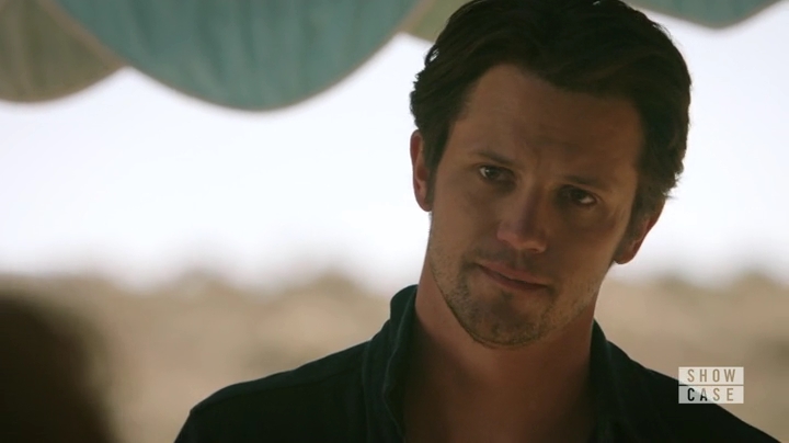 Charmed-Online-dot-nl_RoswellNewMexico1x09-1842.jpg