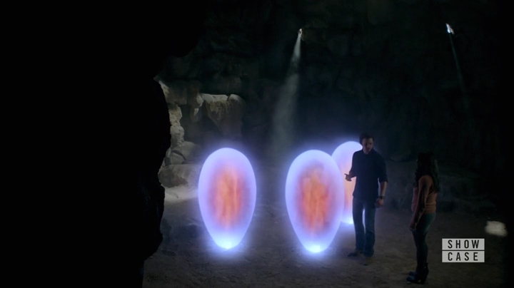 Charmed-Online-dot-nl_RoswellNewMexico1x09-1982.jpg