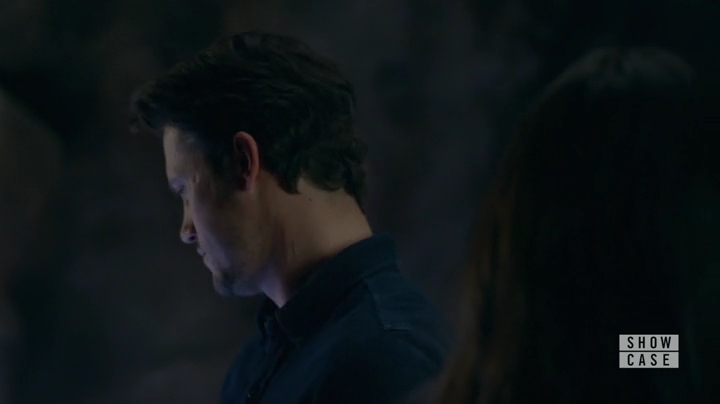 Charmed-Online-dot-nl_RoswellNewMexico1x09-2001.jpg