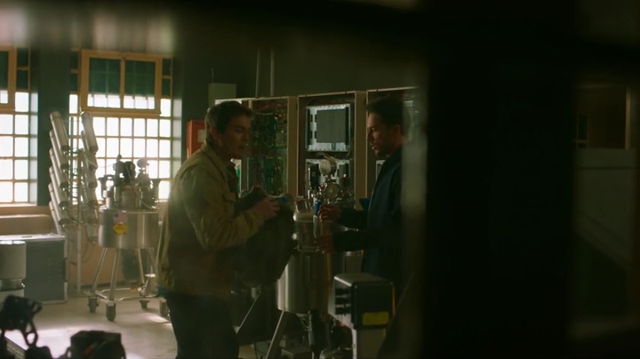 VampireDiariesWorld-dot-nl_RoswellNewMexico1x12-1842.jpg