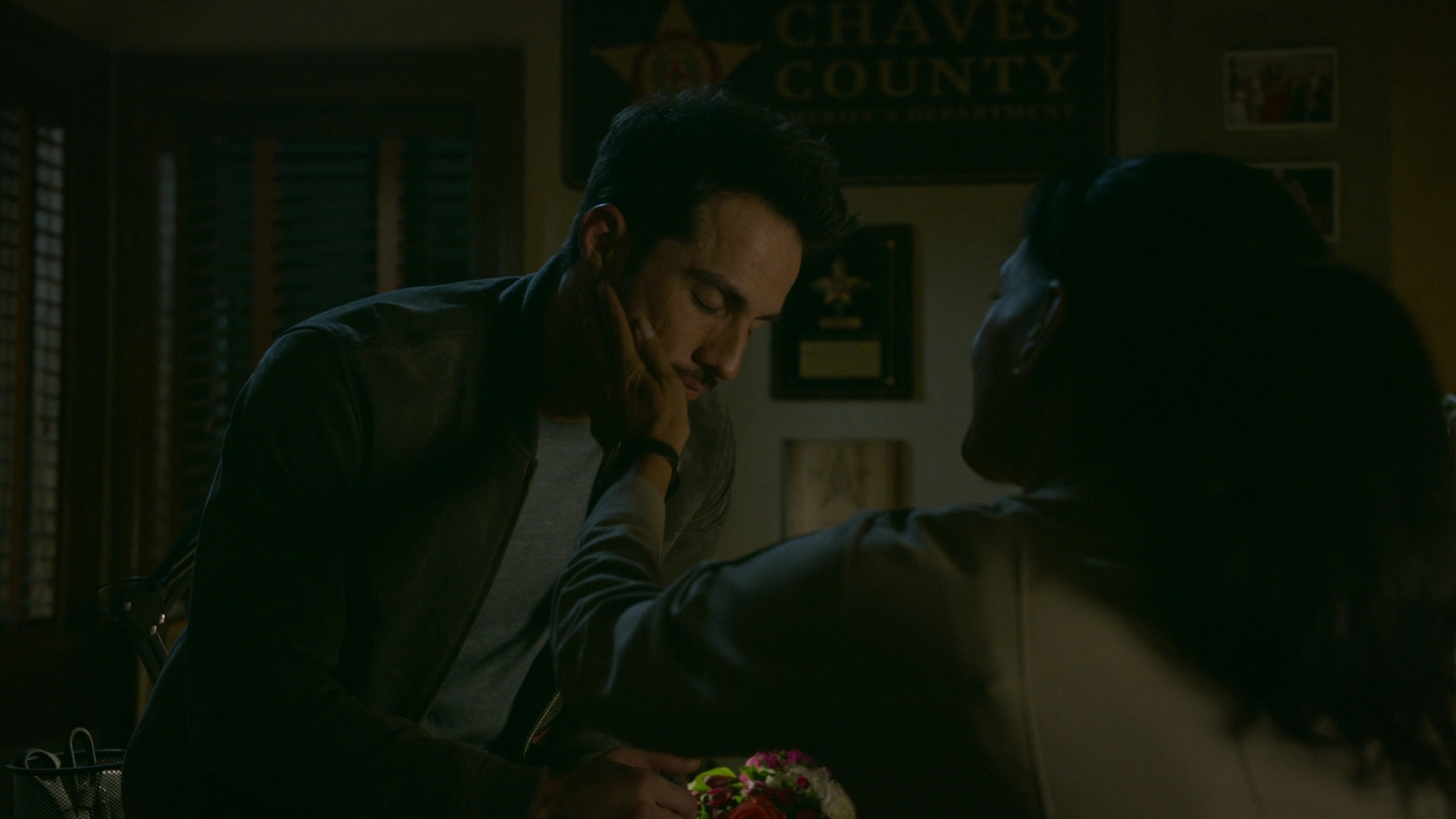 VampireDiariesWorld-dot-nl_RoswellNewMexico2x04-1904.jpg