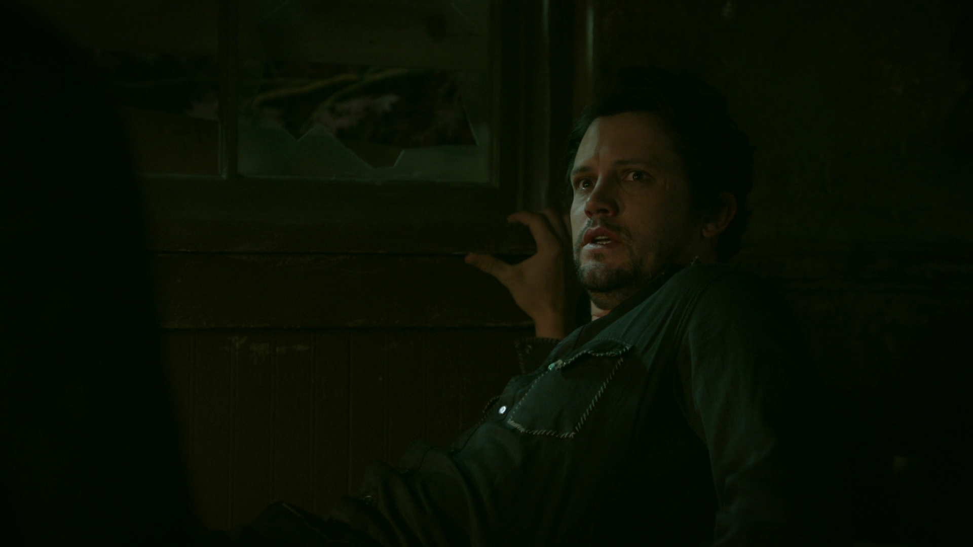 VampireDiariesWorld-dot-nl_RoswellNewMexico2x05-2768.jpg
