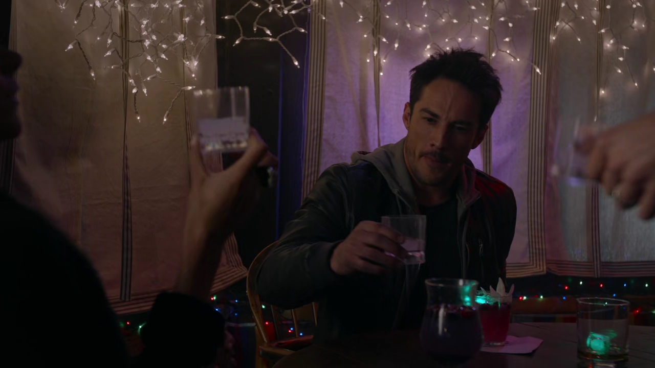 vampirediariesWorld-dot-nl_RoswellNewMexico2x06-1338.jpg