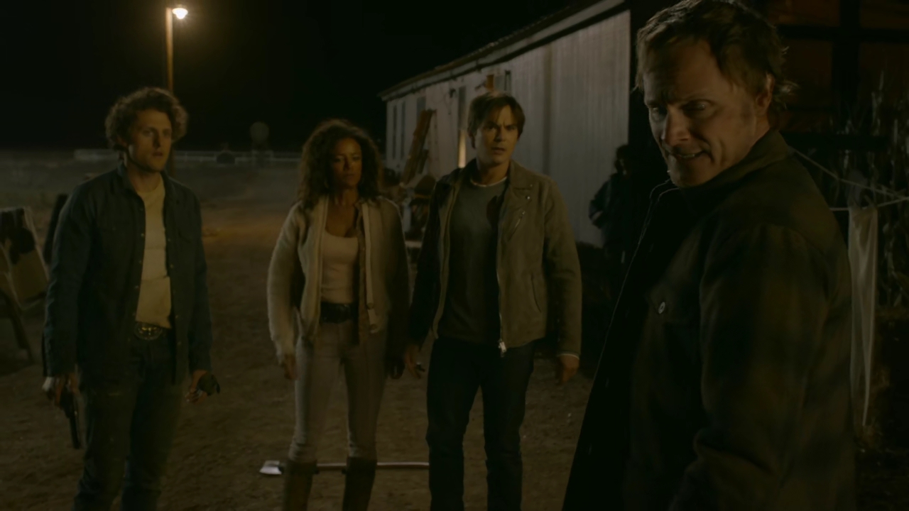 vampirediariesWorld-dot-nl_RoswellNewMexico2x06-1921.jpg