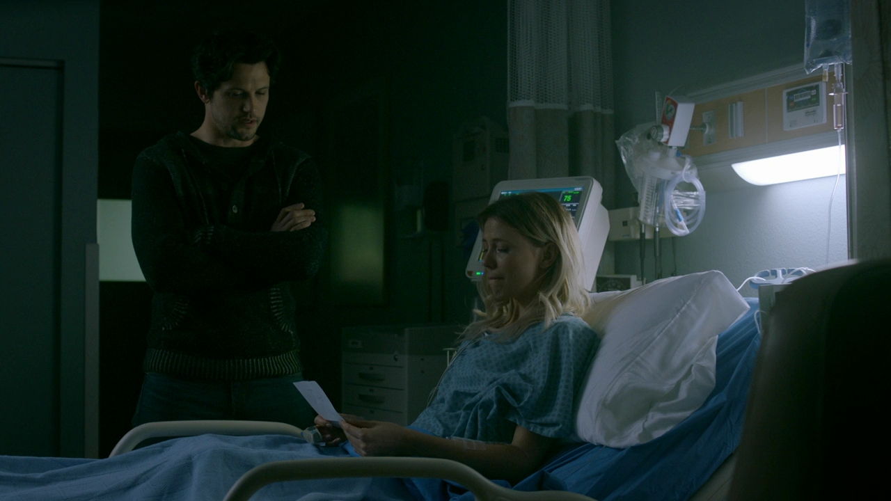 VampireDiariesWorld-dot-nl_RoswellNewMexico2x08-2263.jpg