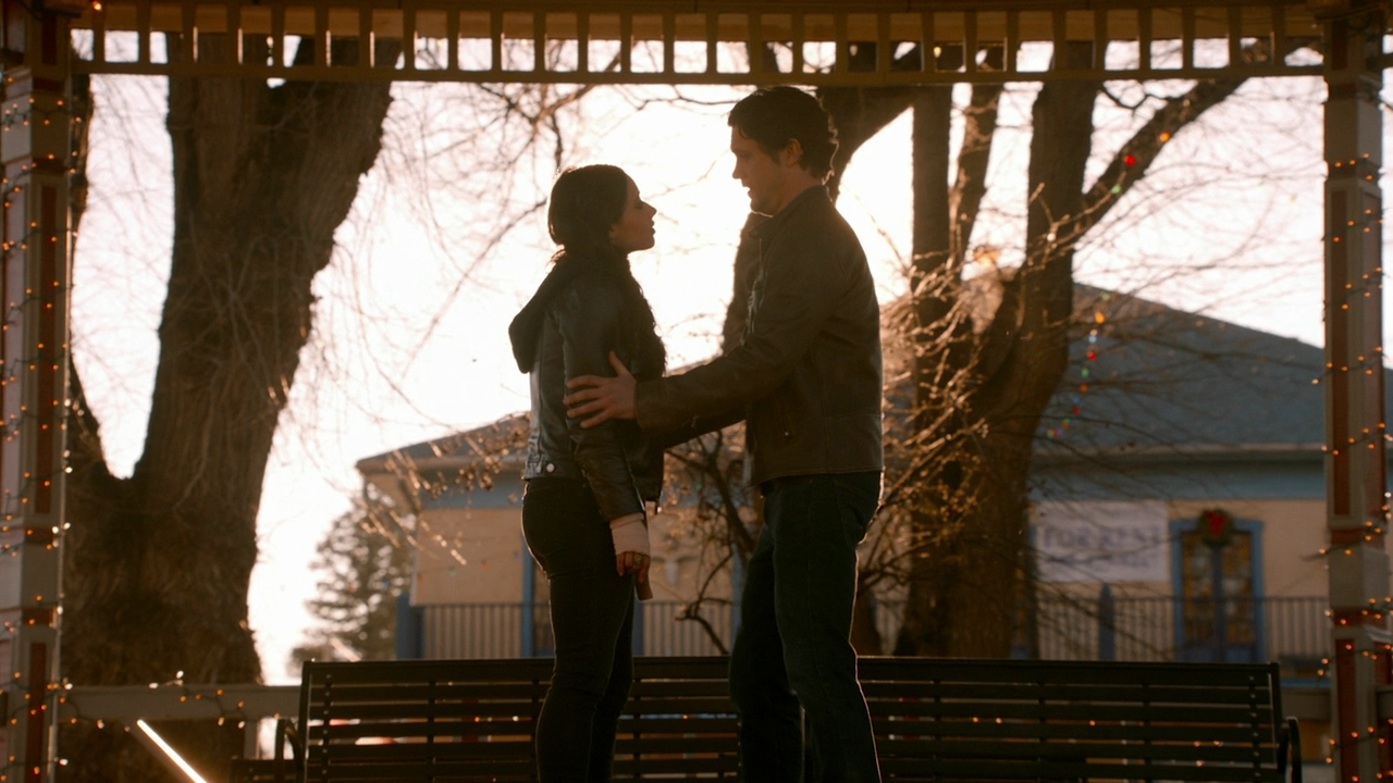 VampireDiariesWorld-dot-nl_RosswellNewMexico2x13-0625.jpg