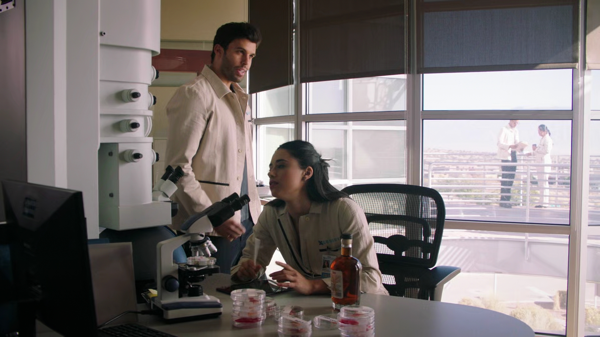 VampireDiariesWorld-dot-nl_RoswellNewMexico3x02-1374.jpg