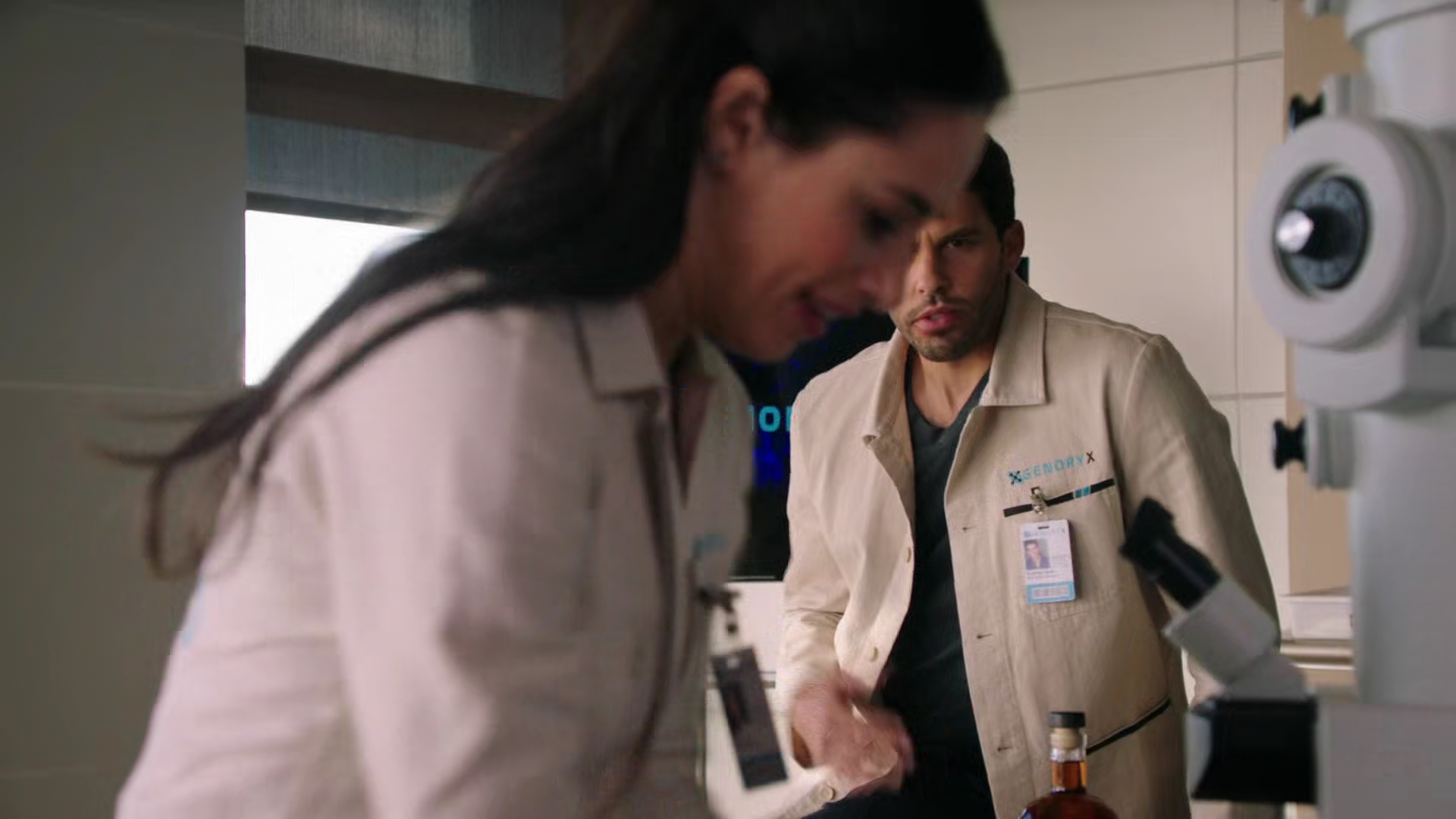 VampireDiariesWorld-dot-nl_RoswellNewMexico3x02-1416.jpg