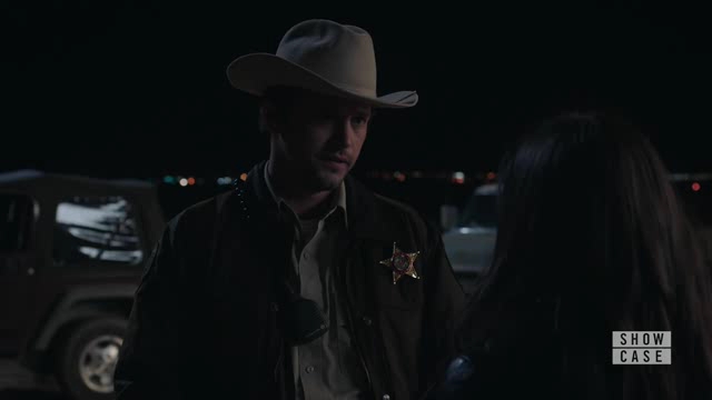 VampireDiariesWorld-dot-nl_RoswellNewMexico3x03-1991.jpg