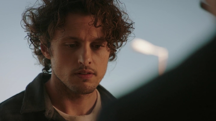 VampireDiariesWorld-dot-nl_RoswellNewMexico3x04-0767.jpg