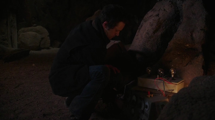 VampireDiariesWorld-dot-nl_RoswellNewMexico3x04-1375.jpg