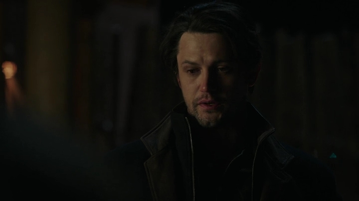 VampireDiariesWorld-dot-nl_RoswellNewMexico3x04-1996.jpg