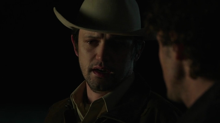 VampireDiariesWorld-dot-nl_RoswellNewMexico3x04-2019.jpg