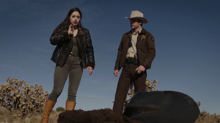 VampireDiariesWorld-dot-nl_RoswellNewMexico3x06-0603.jpg