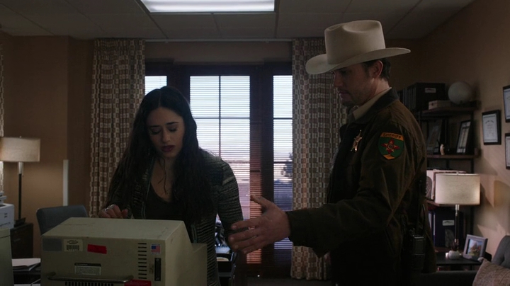 VampireDiariesWorld-dot-nl_RoswellNewMexico3x06-1020.jpg