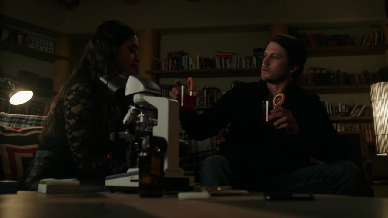 VampireDiariesWorld-dot-nl_RoswellNewMexico3x07-1898.jpg