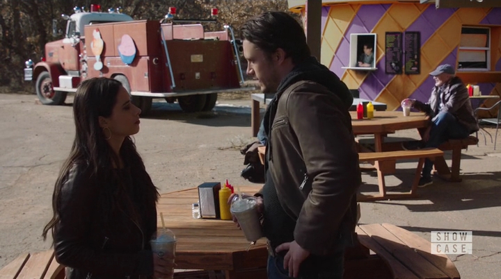 VampireDiariesWorld-dot-nl_RoswellNewMexico3x09-0879.jpg