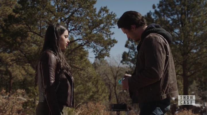 VampireDiariesWorld-dot-nl_RoswellNewMexico3x09-2170.jpg