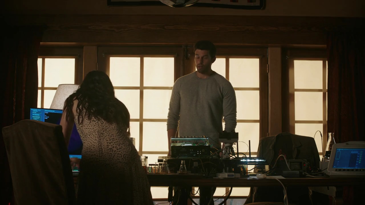 VampireDiariesWorld-dot-nl_RoswellNewMexico3x11-1801.jpg