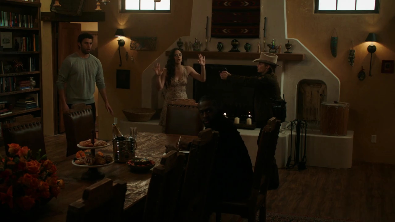 VampireDiariesWorld-dot-nl_RoswellNewMexico3x11-2261.jpg