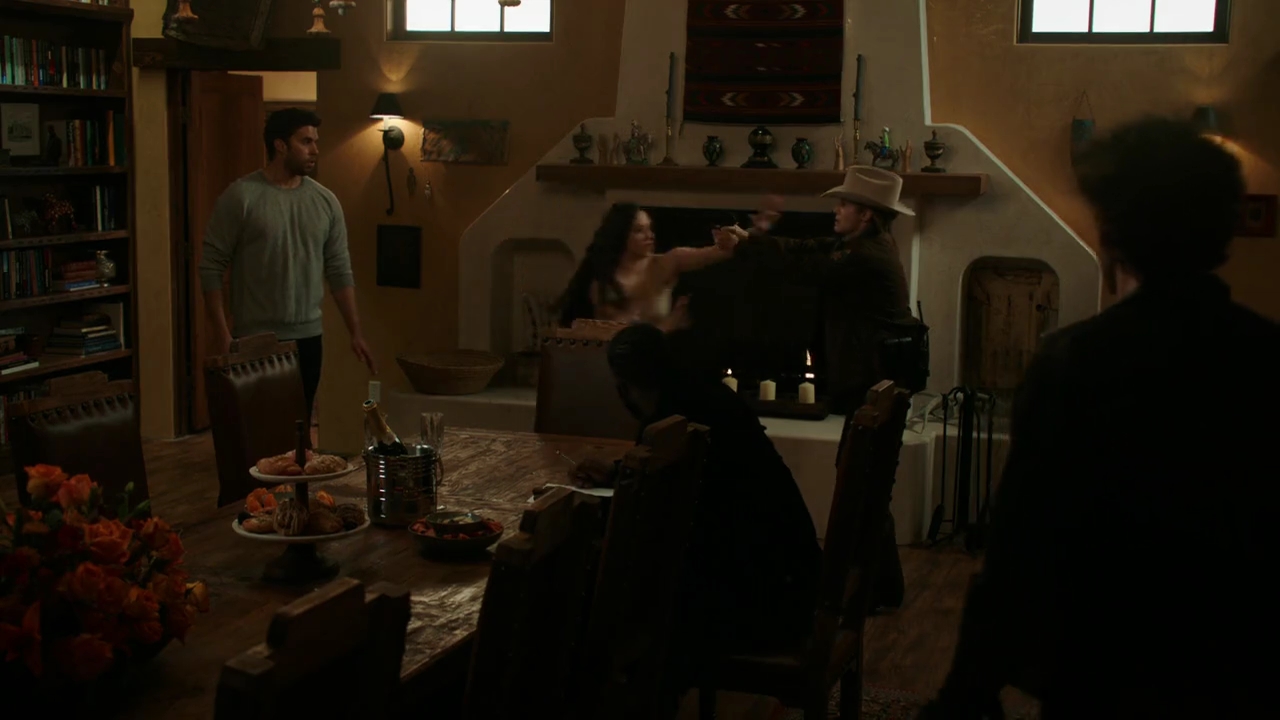 VampireDiariesWorld-dot-nl_RoswellNewMexico3x11-2264.jpg