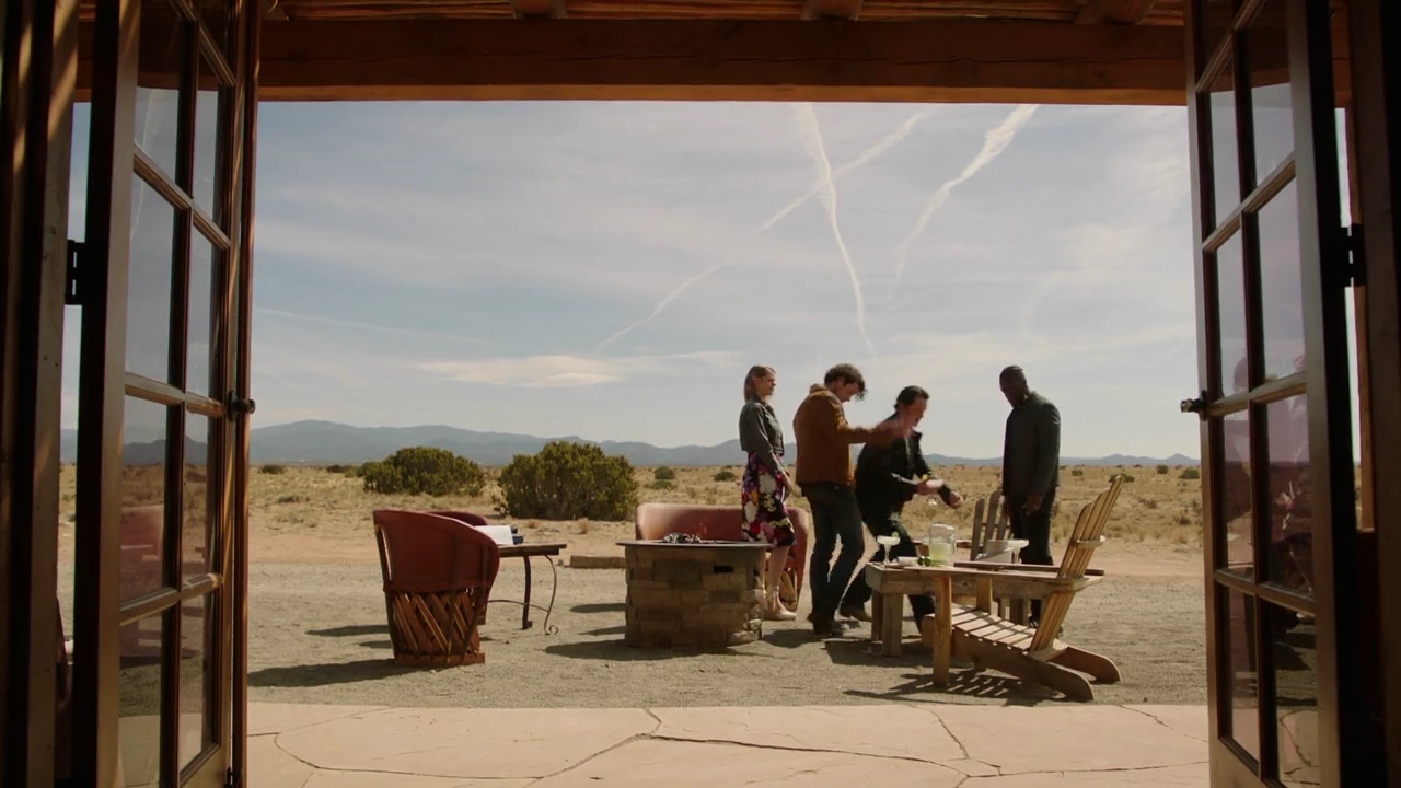 VampireDiariesWorld-dot-nl_RoswellNewMexico3x13-2003.jpg