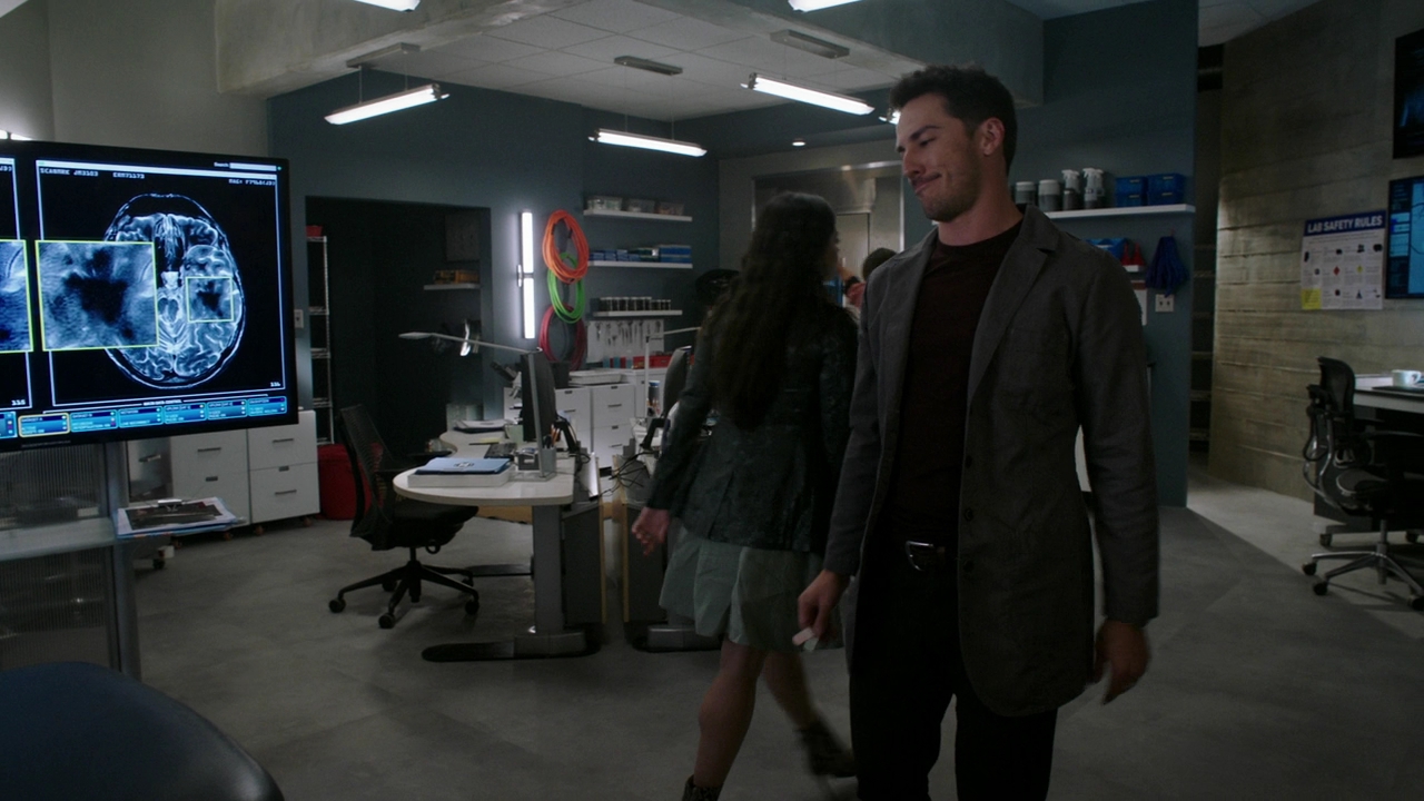 VampireDiariesWorld-dot-nl_RoswellNewMexico4x01-0462.jpg