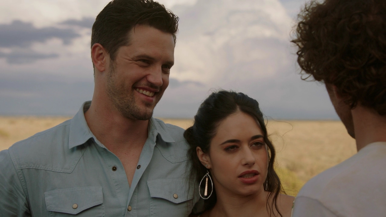 VampireDiariesWorld-dot-nl_RoswellNewMexico4x01-0815.jpg