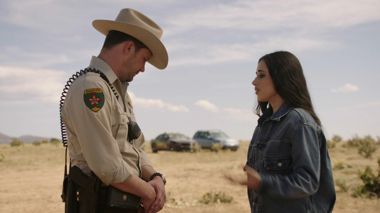 VampireDiariesWorld-dot-nl_RoswellNewMexico4x04-0811.jpg