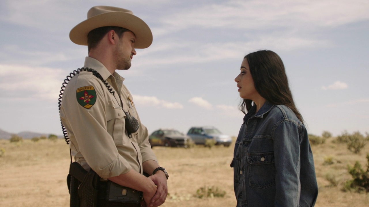 VampireDiariesWorld-dot-nl_RoswellNewMexico4x04-0812.jpg