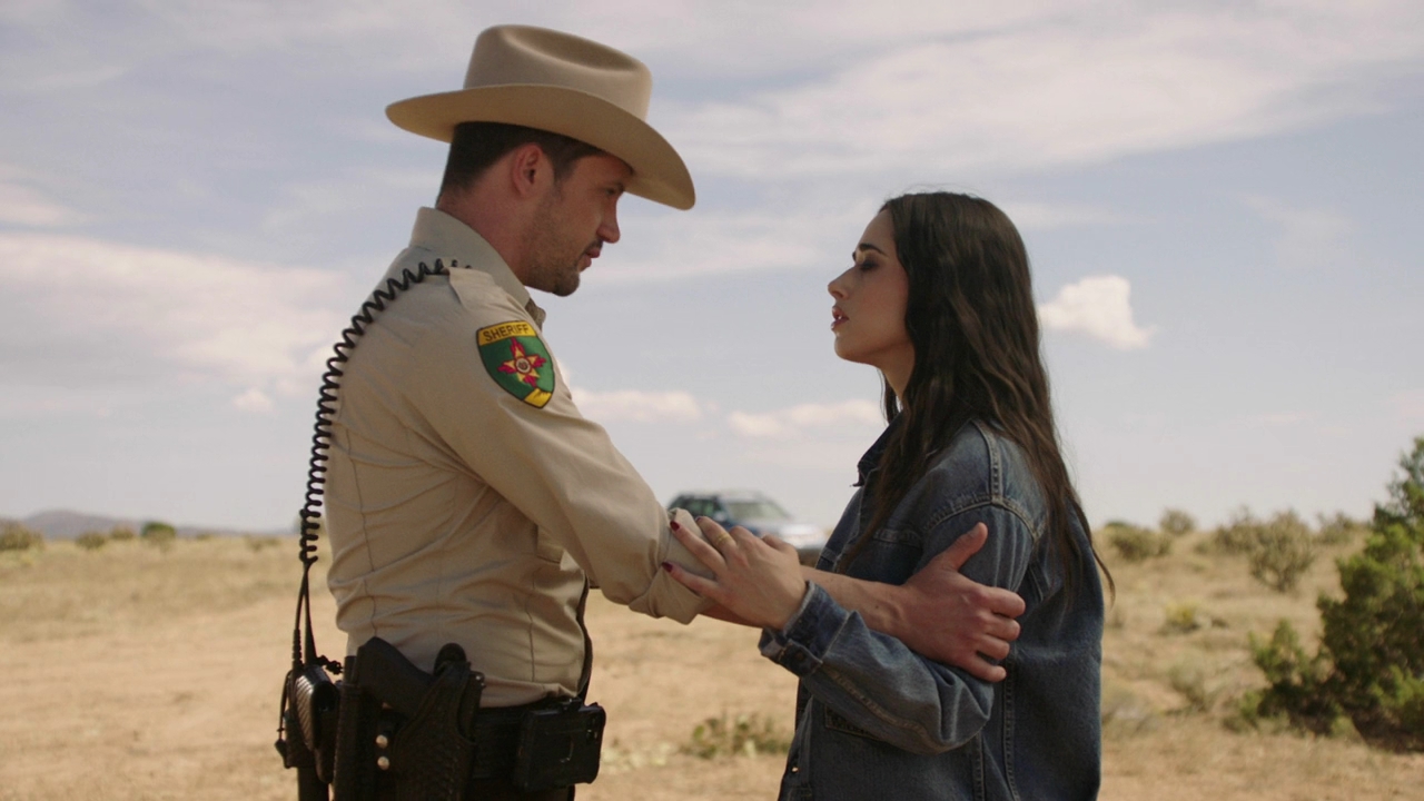 VampireDiariesWorld-dot-nl_RoswellNewMexico4x04-0827.jpg