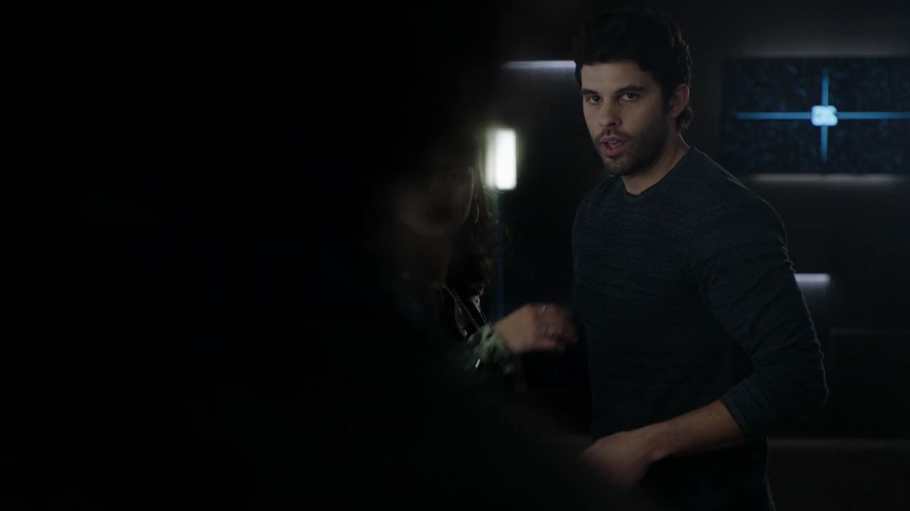 VampireDiariesWorld-dot-nl_RoswellNewMexico4x09-0820.jpg
