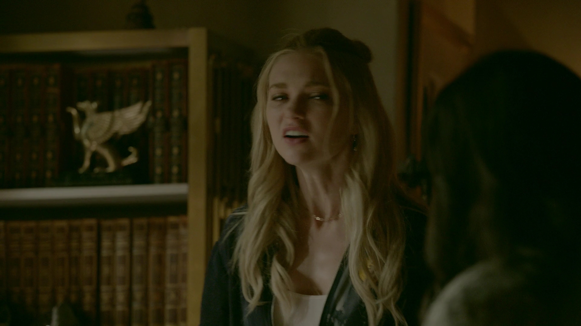 VampireDiariesWorld-dot-nl_Legacies1x03WereBeingPunkedPedro00707.jpg