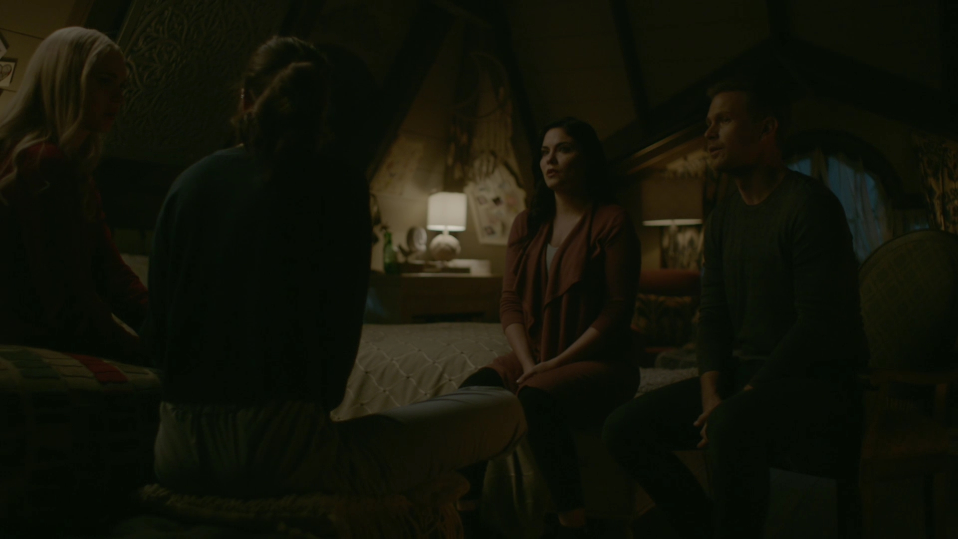 VampireDiariesWorld-dot-nl_Legacies1x06MombieDearest02120.jpg