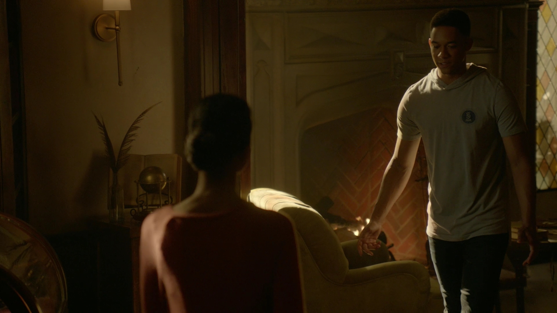 VampireDiariesWorld-dot-nl_Legacies1x07DeathKeepsKnockingOnMyDoor01512.jpg