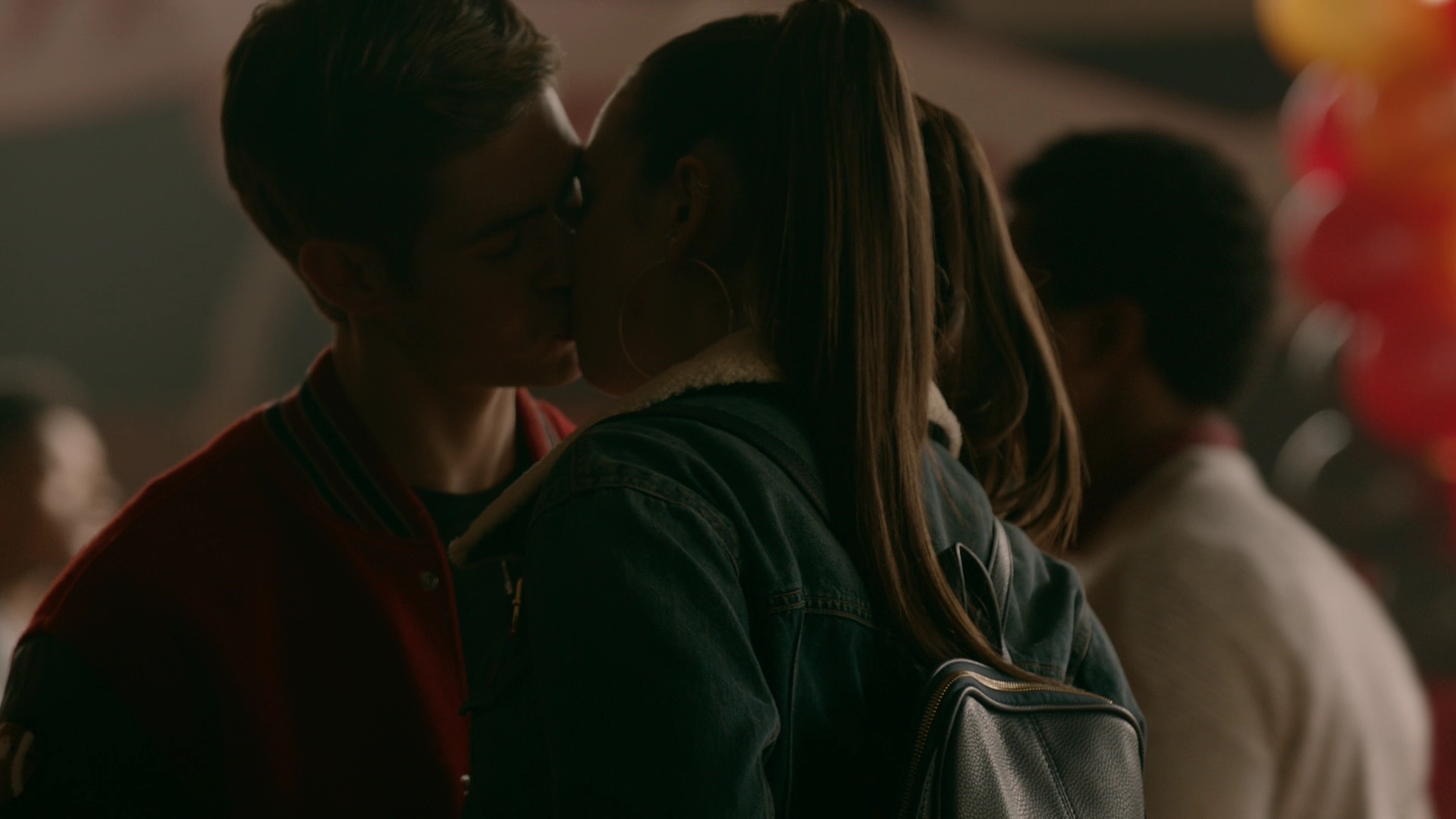 VampireDiariesWorld-dot-nl_Legacies1x10TheresAWorldWhereYourDreamsComeTrue00784.jpg