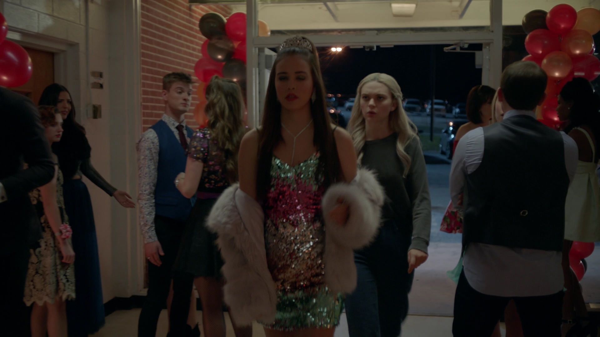 VampireDiariesWorld-dot-nl_Legacies1x10TheresAWorldWhereYourDreamsComeTrue01082.jpg