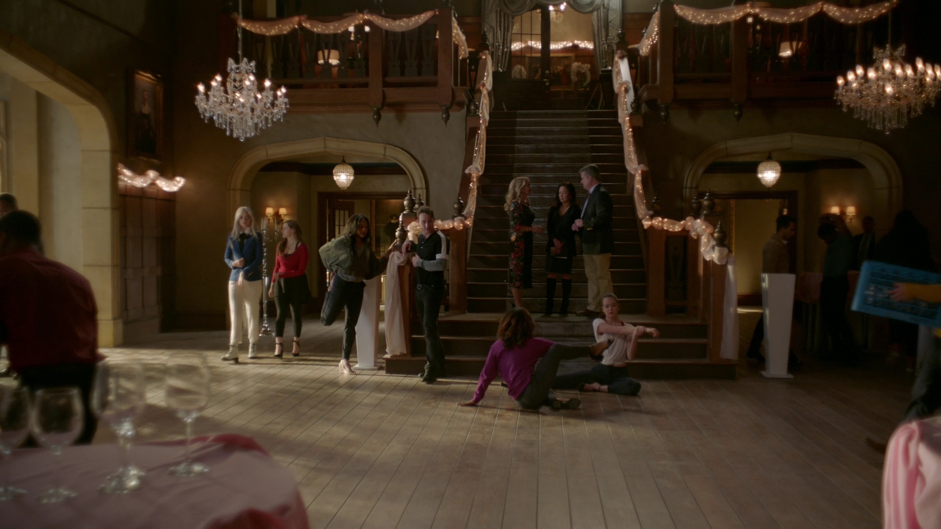 VampireDiariesWorld-dot-nl_Legacies1x14LetsJustFinishTheDance03157.jpg