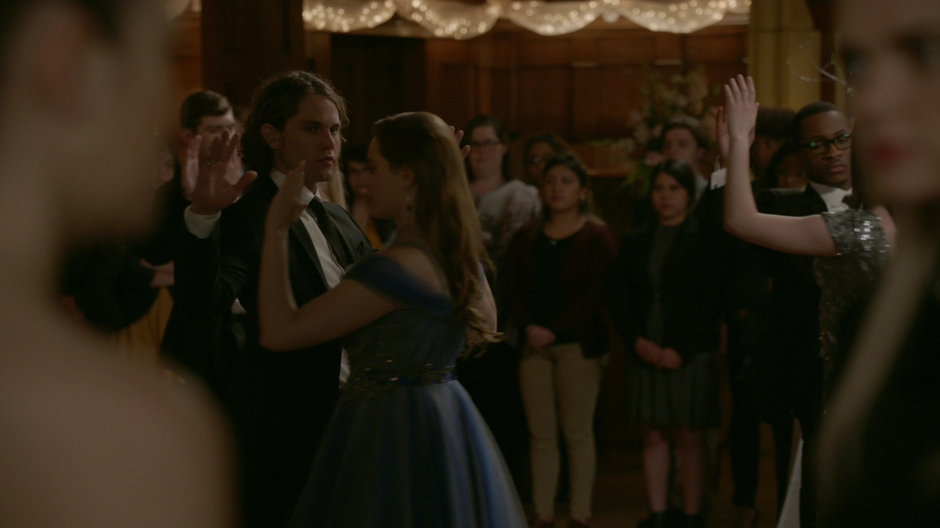 VampireDiariesWorld-dot-nl_Legacies1x14LetsJustFinishTheDance04280.jpg