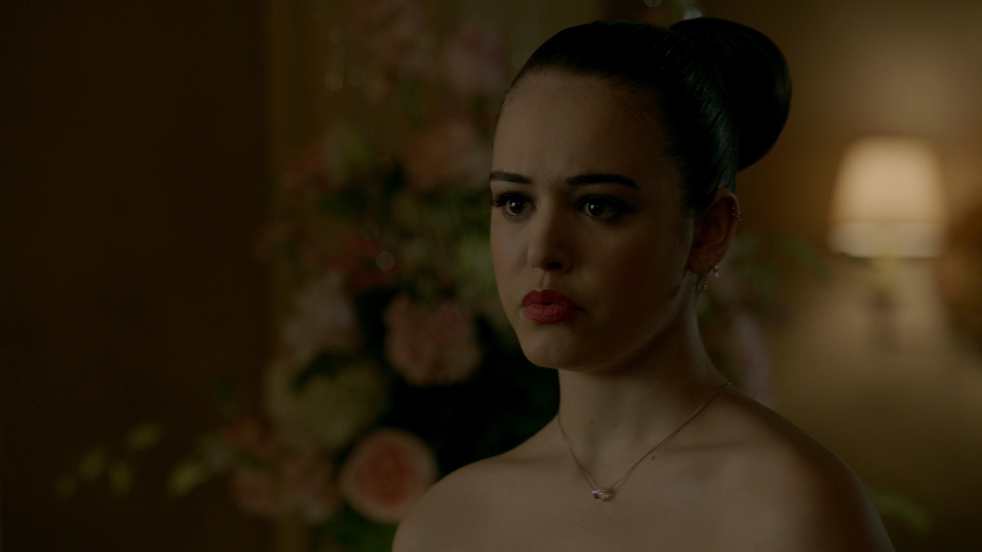 VampireDiariesWorld-dot-nl_Legacies1x14LetsJustFinishTheDance04321.jpg