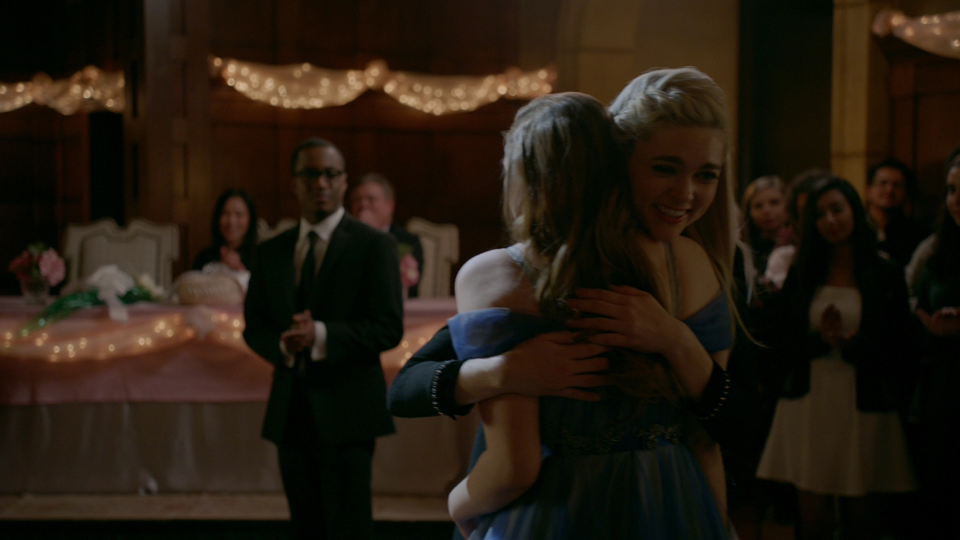 VampireDiariesWorld-dot-nl_Legacies1x14LetsJustFinishTheDance04416.jpg