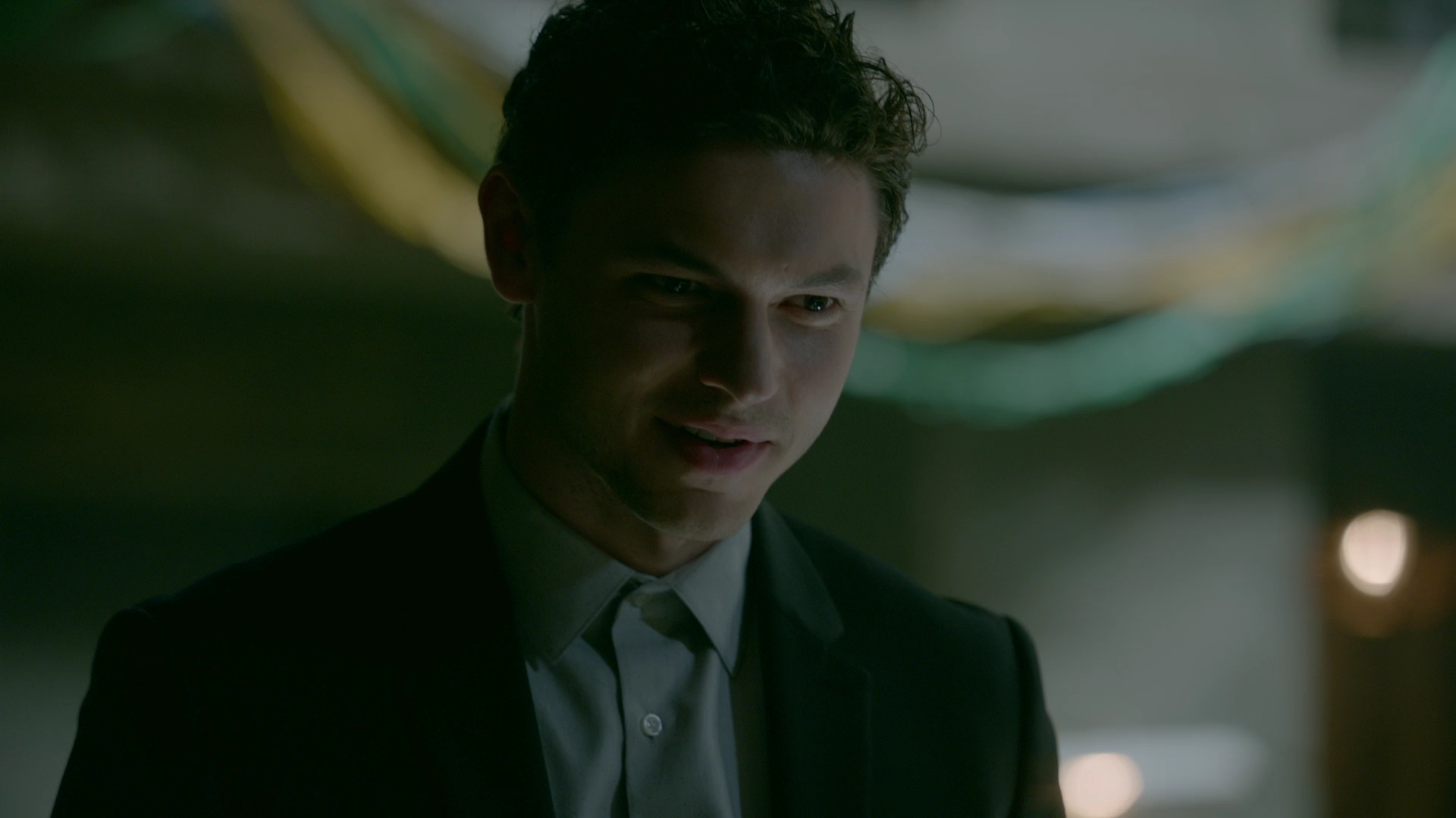 VampireDiariesWorld-dot-nl_Legacies1x15IllTellYouAStory00111.jpg
