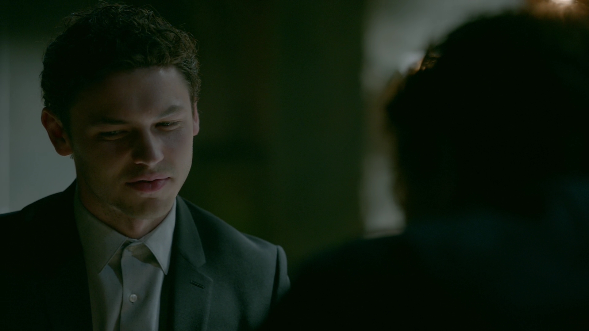 VampireDiariesWorld-dot-nl_Legacies1x15IllTellYouAStory00496.jpg