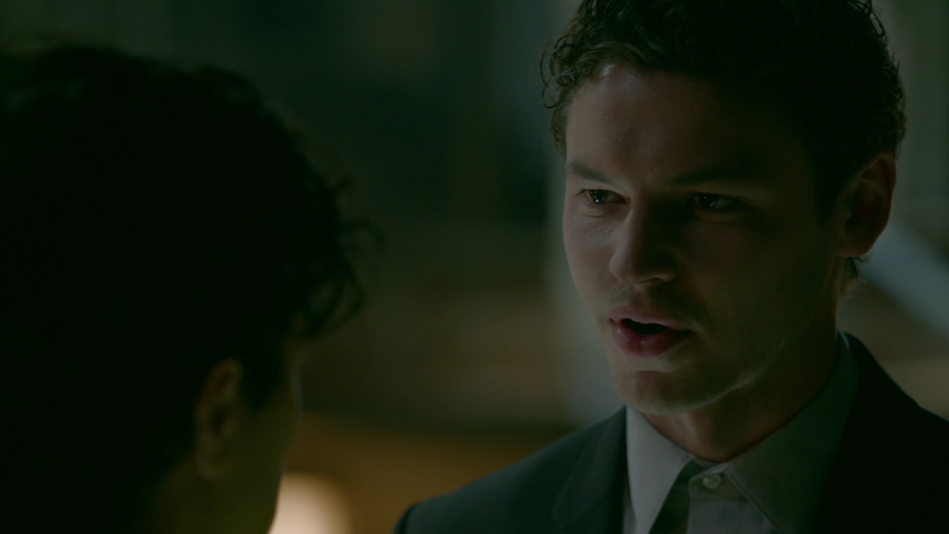 VampireDiariesWorld-dot-nl_Legacies1x15IllTellYouAStory00876.jpg