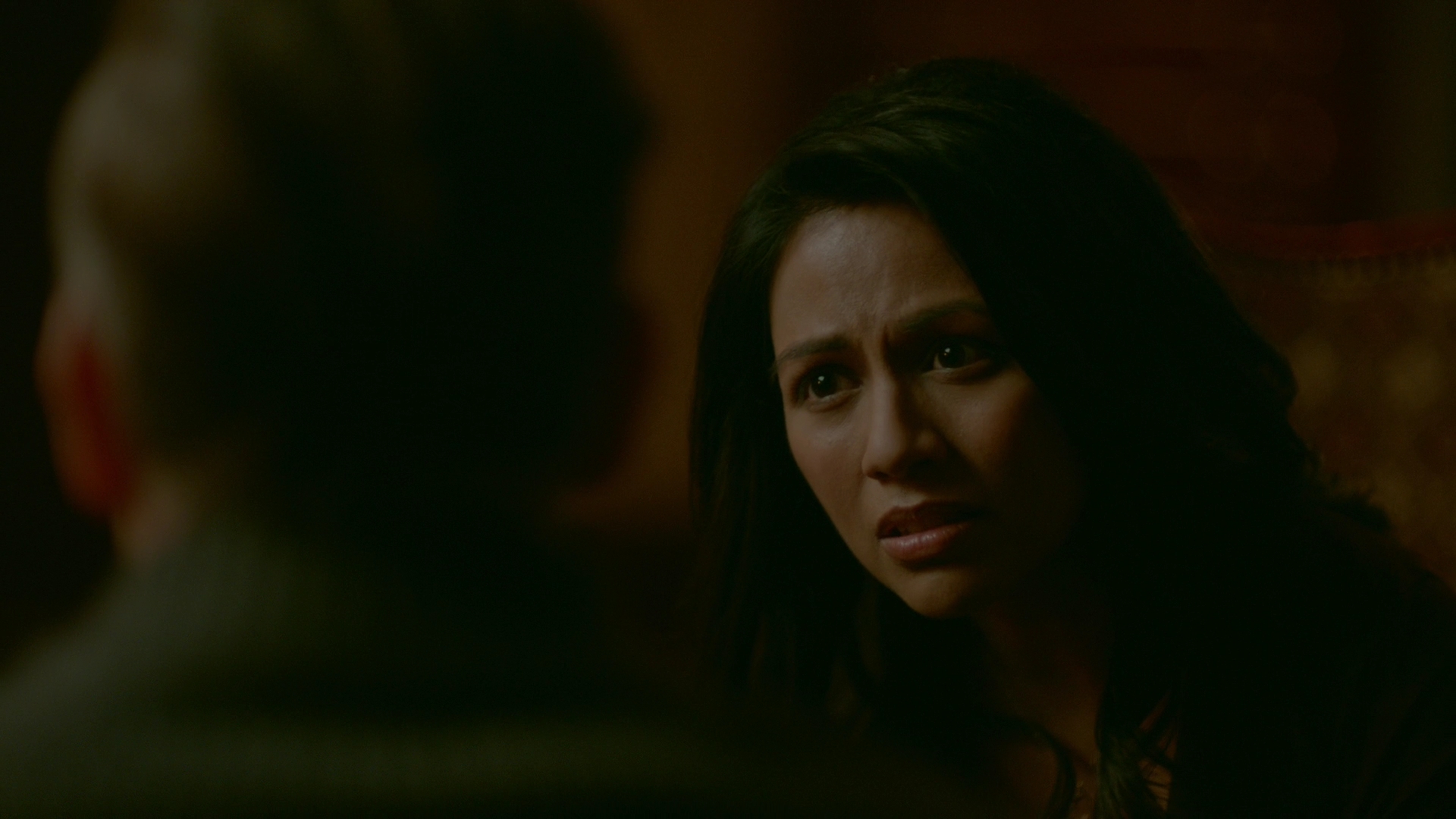 VampireDiariesWorld-dot-nl_Legacies1x15IllTellYouAStory01344.jpg