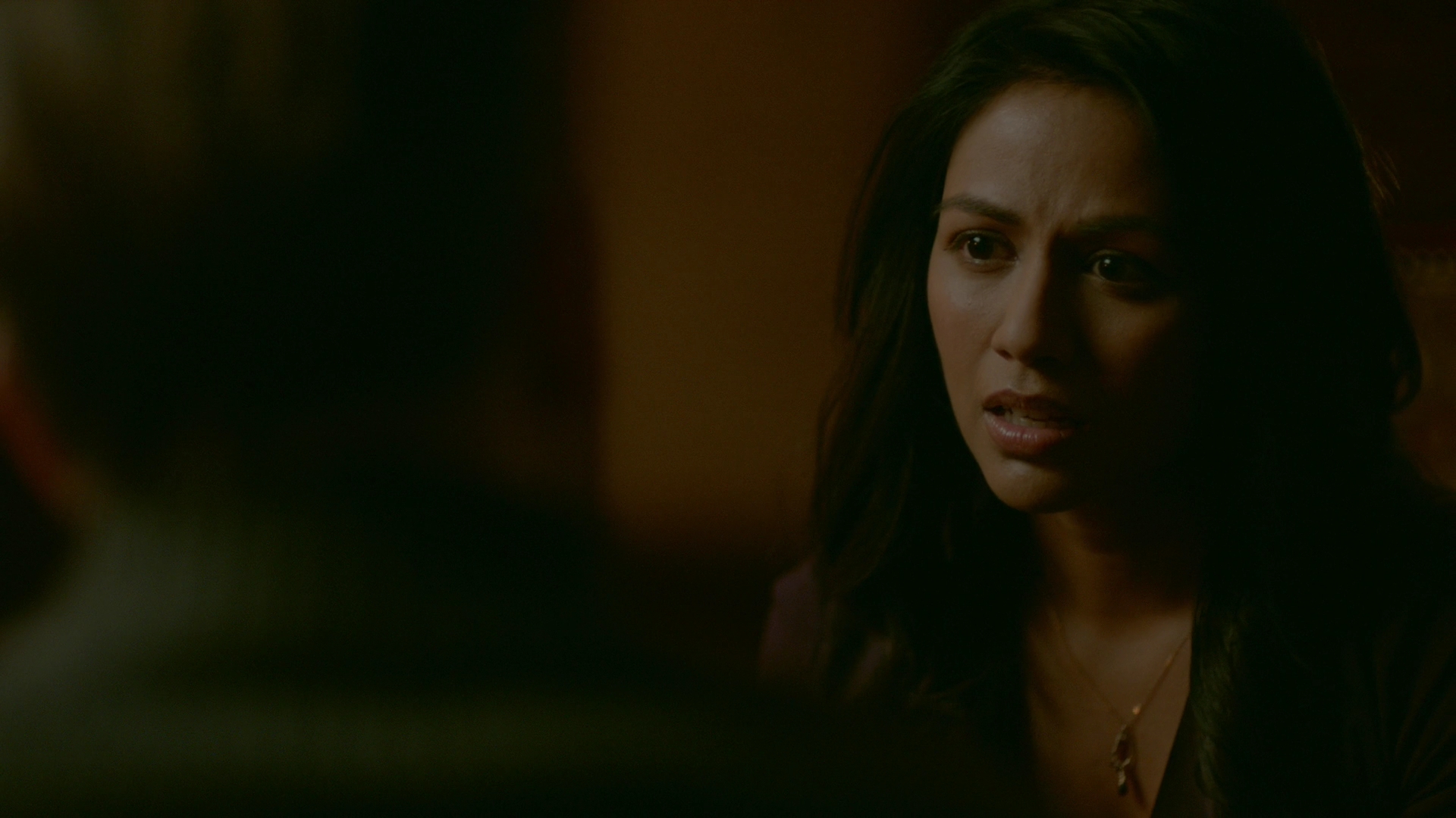 VampireDiariesWorld-dot-nl_Legacies1x15IllTellYouAStory01359.jpg