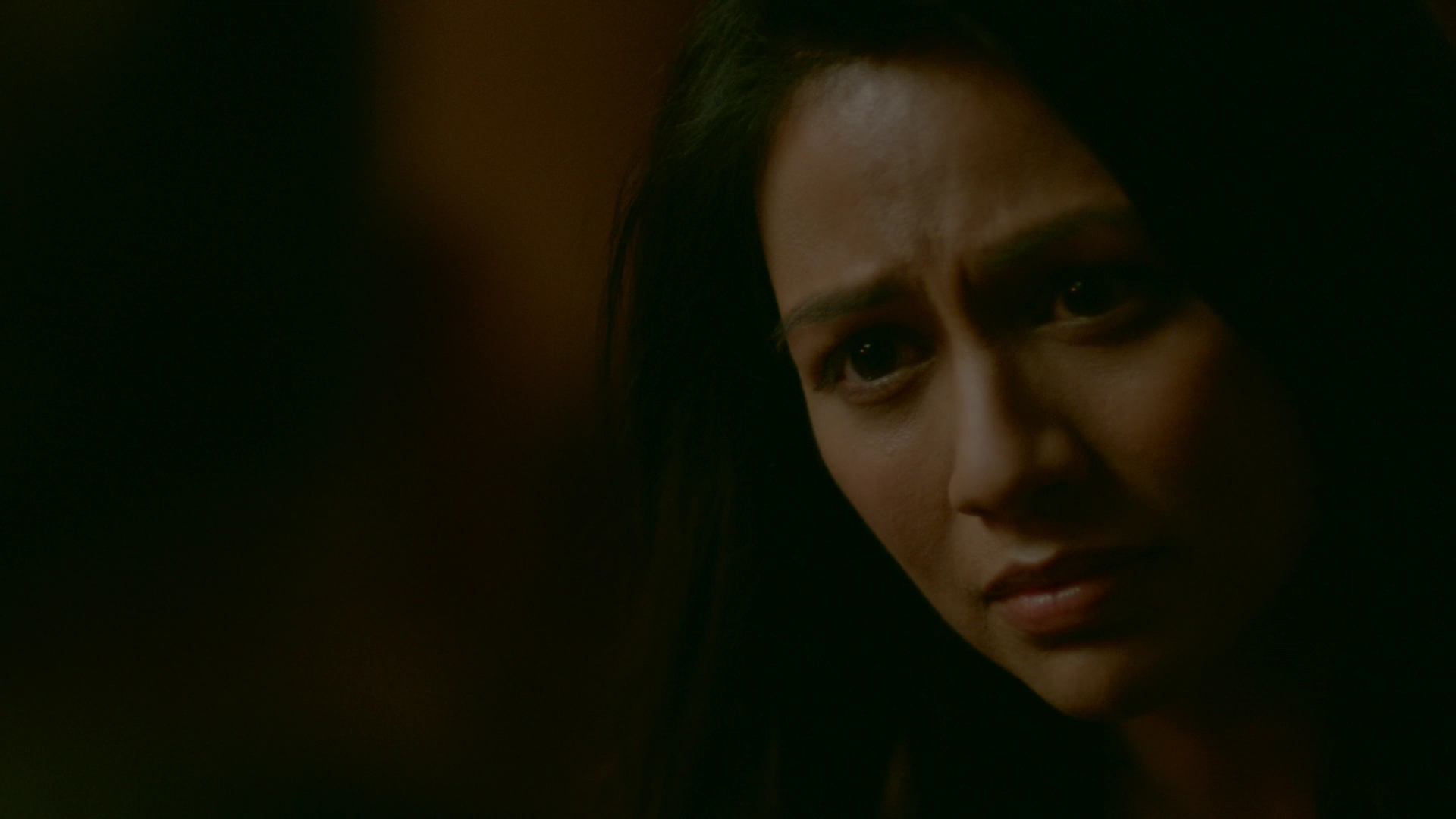 VampireDiariesWorld-dot-nl_Legacies1x15IllTellYouAStory01384.jpg